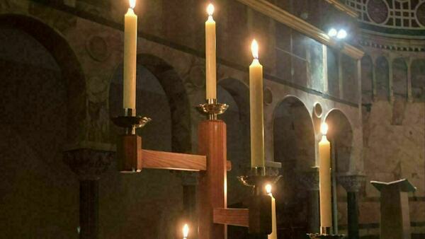tenebrae candles